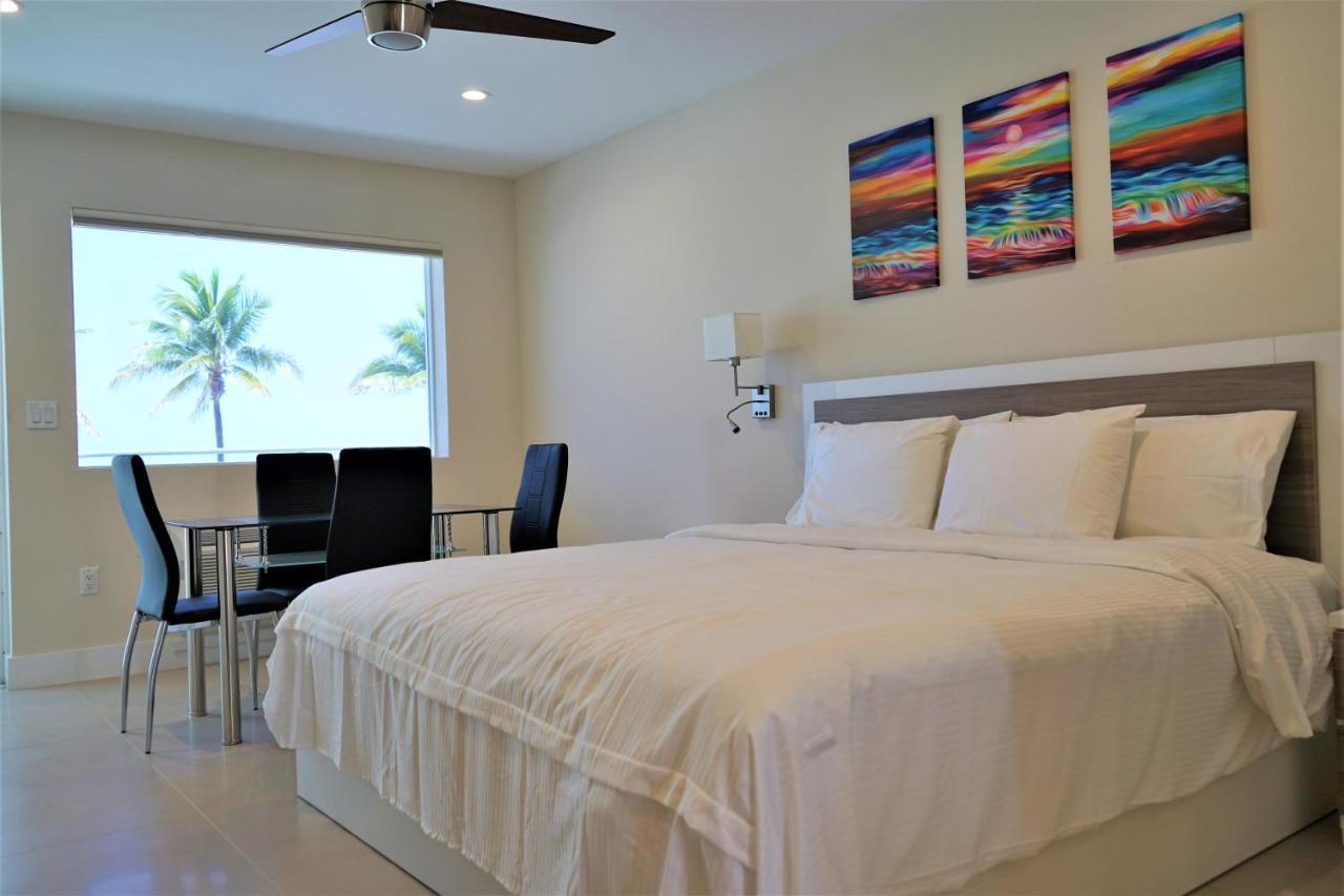 Diane Oceanfront Suites Hollywood Bagian luar foto